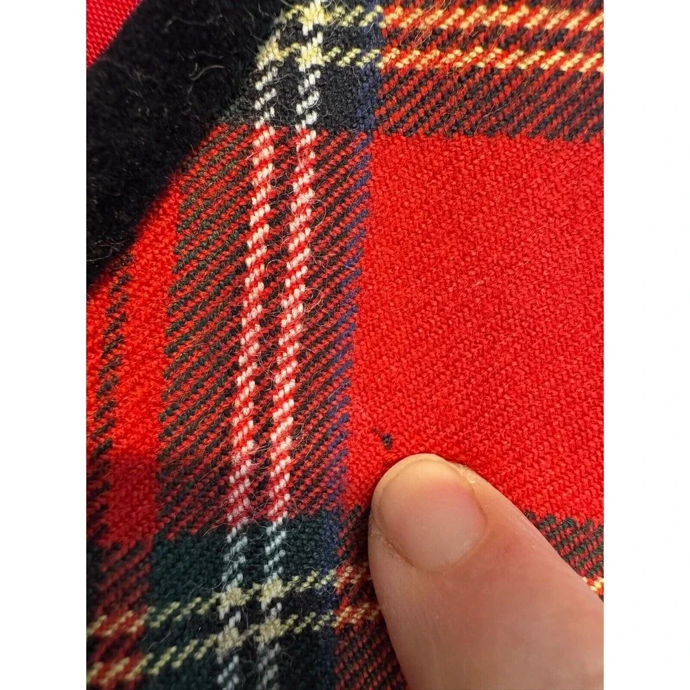 British Khaki vintage red